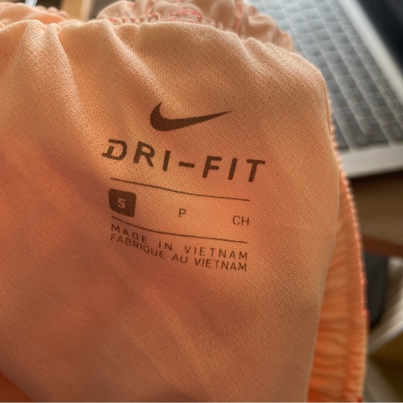 Nike Dri-Fit Pink Orange Athletic Shorts - Picture 6 of 6